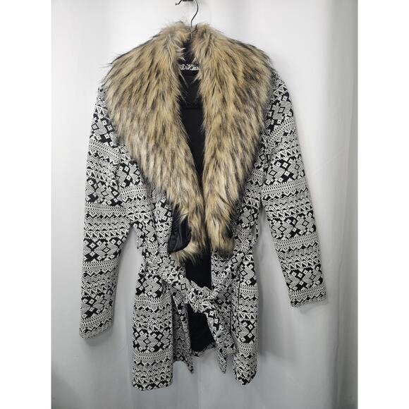 Tart Collections Faux Fur Trim Coat Jacket w/ Matching Dress Black & White Aztec - Picture 10 of 11